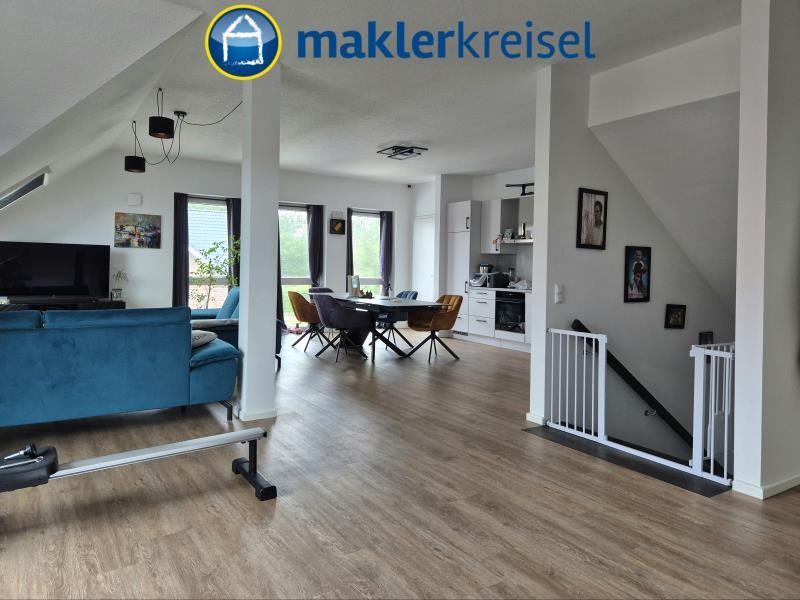 Stilvolles Loftleben in einem klassischen Haus