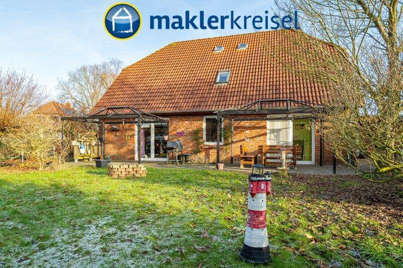 Sengwarden: Großzügiges Wohnhaus mit vielen Möglichkeiten in Küstennähe!