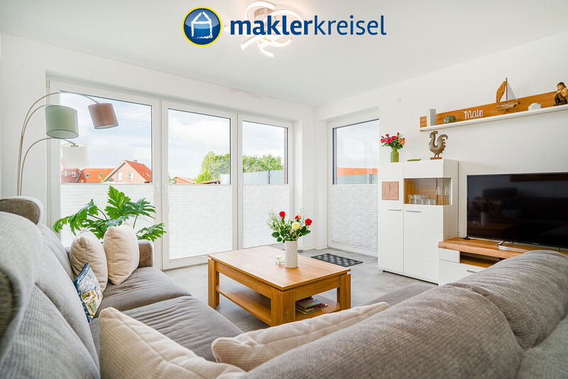 Moderne Erdgeschosswohnung mit Terrasse & Carport in Esens