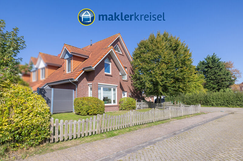 Nordseeluft inklusive – Eigentumswohnung mit Garten in Dornumersiel